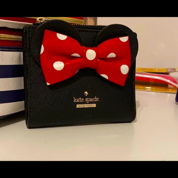 Kate Spade Minnie Mouse Wallet - Picture 1 of 1